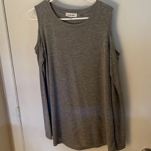 Calvin Klein Open shoulder long sleeve top